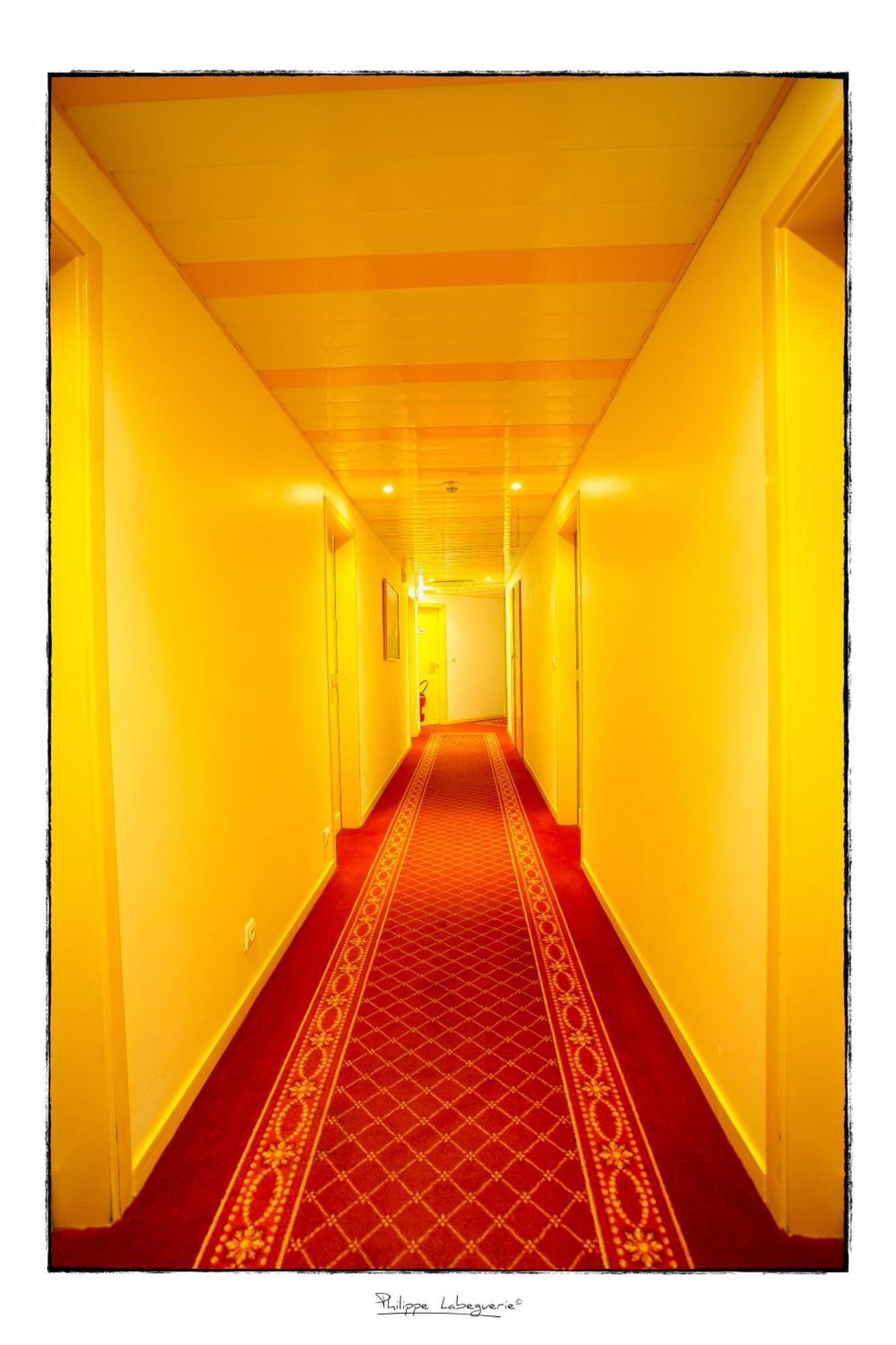 Logis Hotel Horus Restaurant Les Bruyeres Toulenne Buitenkant foto