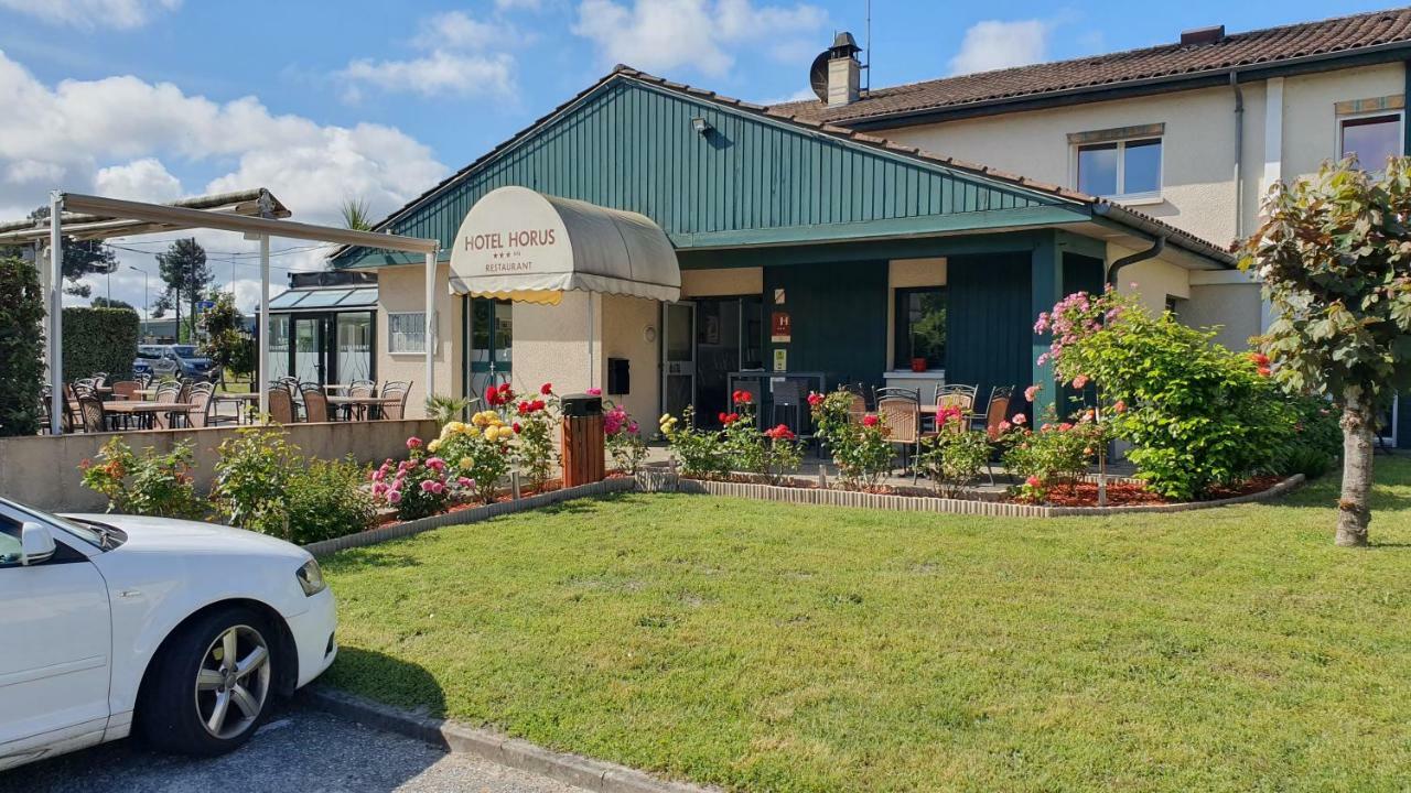 Logis Hotel Horus Restaurant Les Bruyeres Toulenne Buitenkant foto