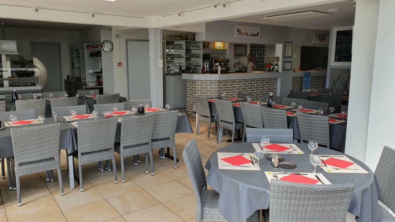 Logis Hotel Horus Restaurant Les Bruyeres Toulenne Buitenkant foto