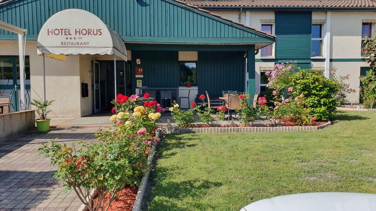 Logis Hotel Horus Restaurant Les Bruyeres Toulenne Buitenkant foto